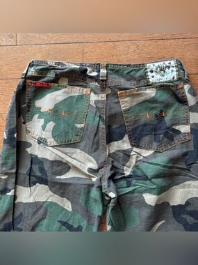 Y2k Mudd Camouflage Pants with Vibrant Orange Stitching